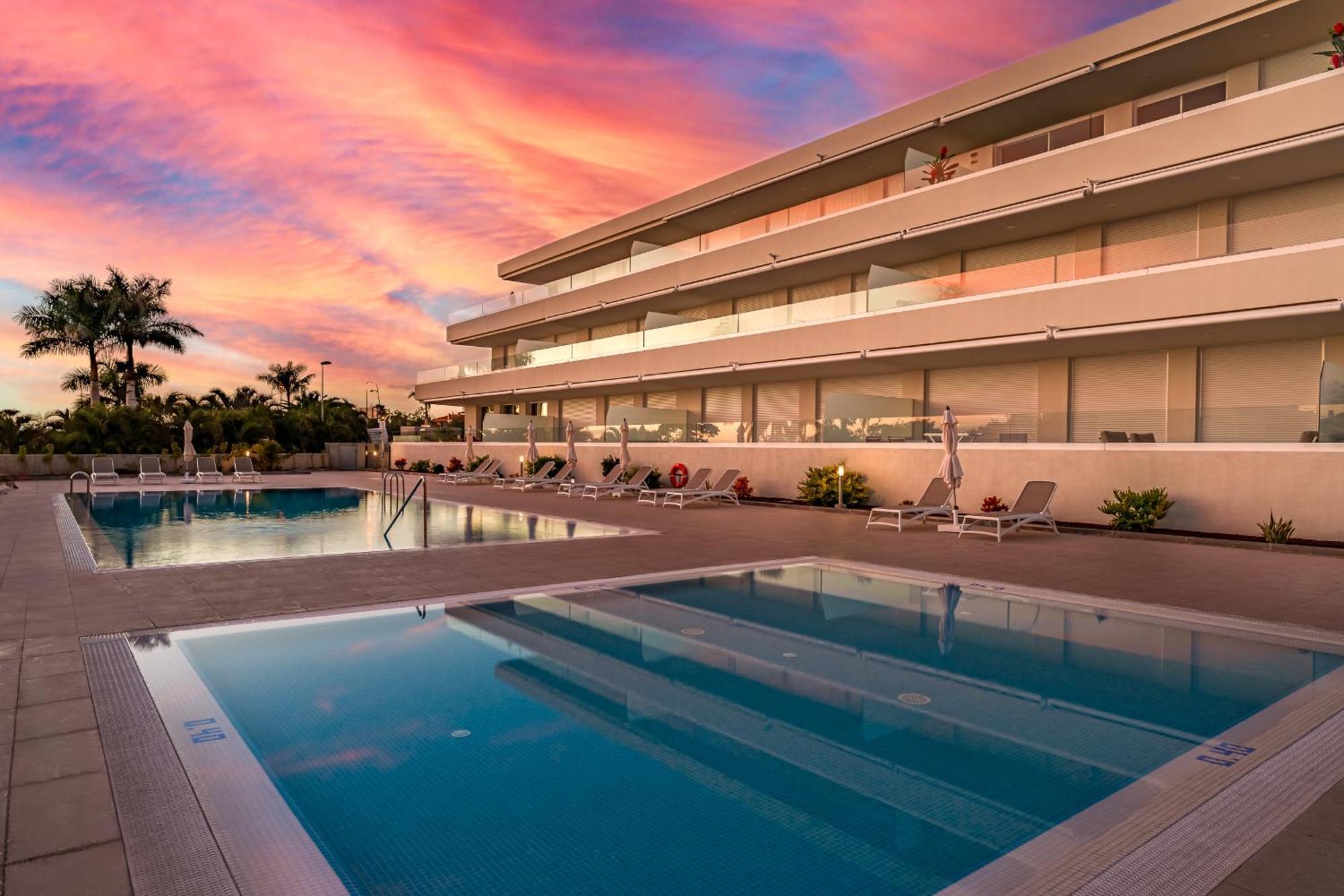 Modern New Apartment Las Terrazas De Costa Adeje. Heated Pool, Big Terrace And Private Parking Zewnętrze zdjęcie