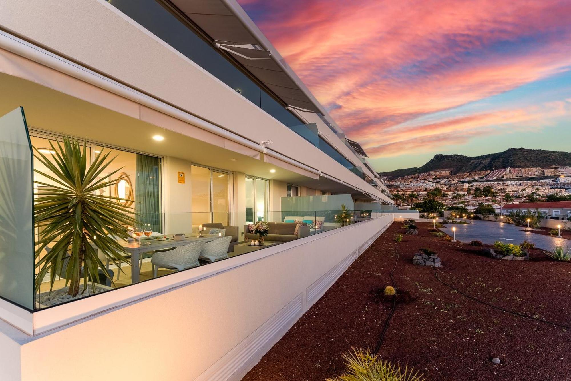 Modern New Apartment Las Terrazas De Costa Adeje. Heated Pool, Big Terrace And Private Parking Zewnętrze zdjęcie