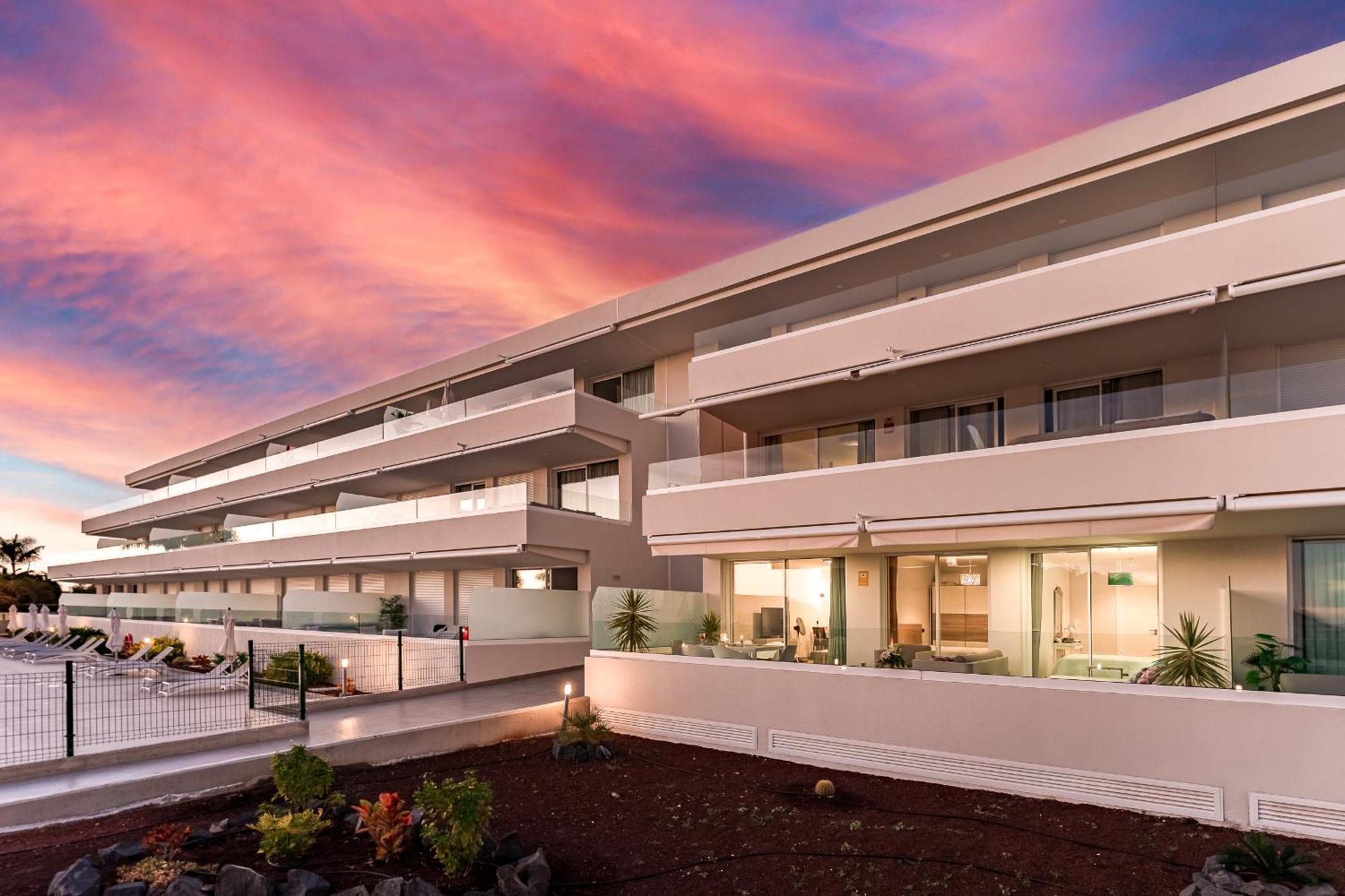 Modern New Apartment Las Terrazas De Costa Adeje. Heated Pool, Big Terrace And Private Parking Zewnętrze zdjęcie
