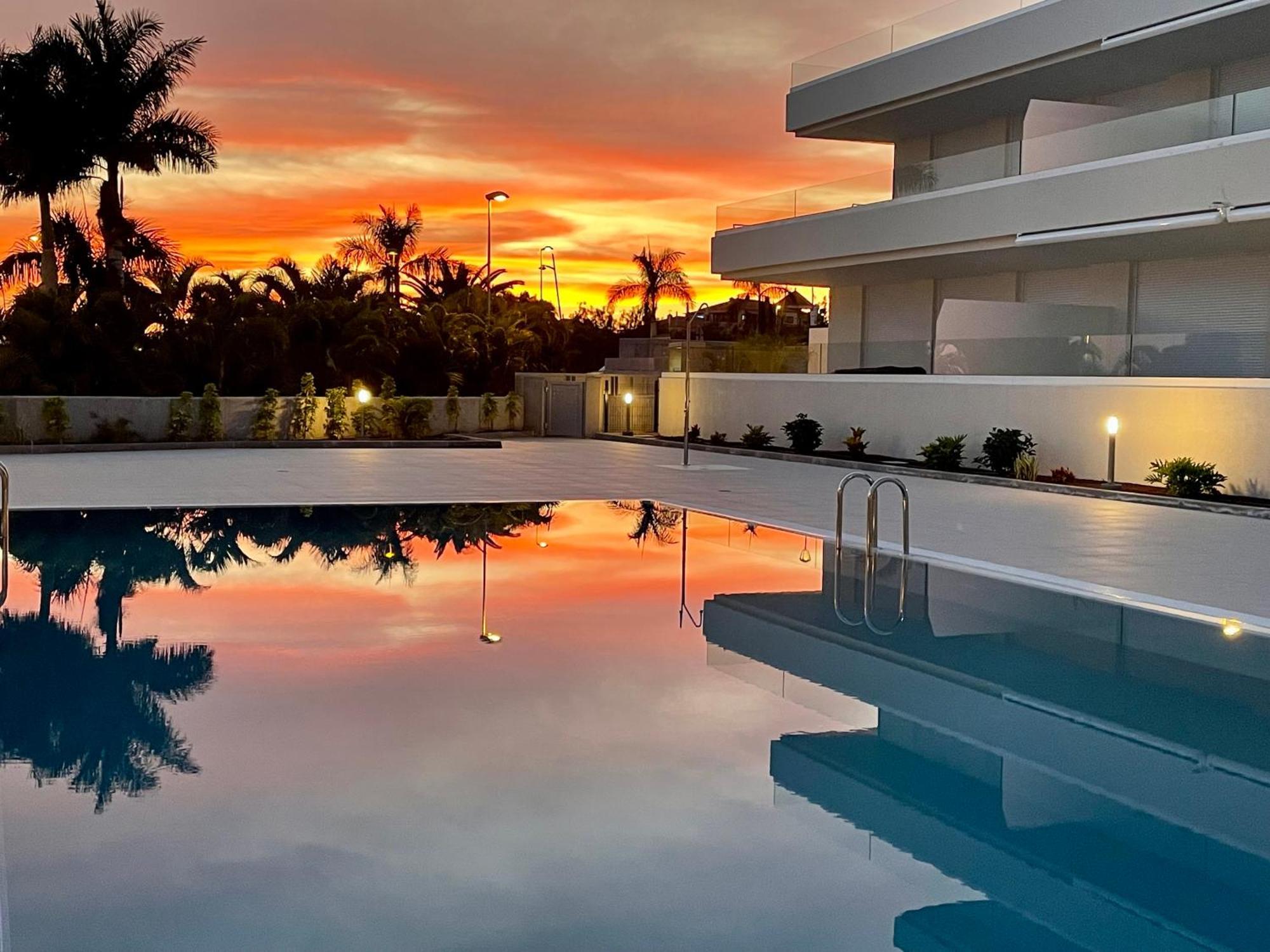 Modern New Apartment Las Terrazas De Costa Adeje. Heated Pool, Big Terrace And Private Parking Zewnętrze zdjęcie